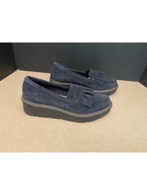 New! Womens Clarks Airabell Slip Suede Wedge Blue Loafers. Size 8M. Nice Shoes!